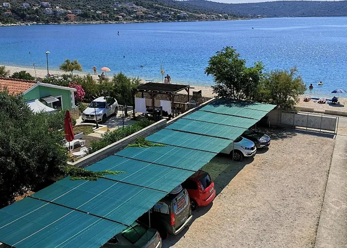 Apartament Family Friendly Seaside Sevid, Trogir - 4286 Marina