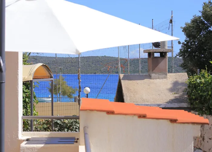 Apartament Family Friendly Seaside Sevid, Trogir - 4286 Marina