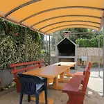 Apartment Family Friendly Seaside Sevid, Trogir - 4286 *