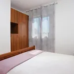 Apartamento Family Friendly Seaside Sevid, Trogir - 4286