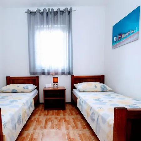 아파트 Family Friendly Seaside Sevid, Trogir - 4286 Zaglavice